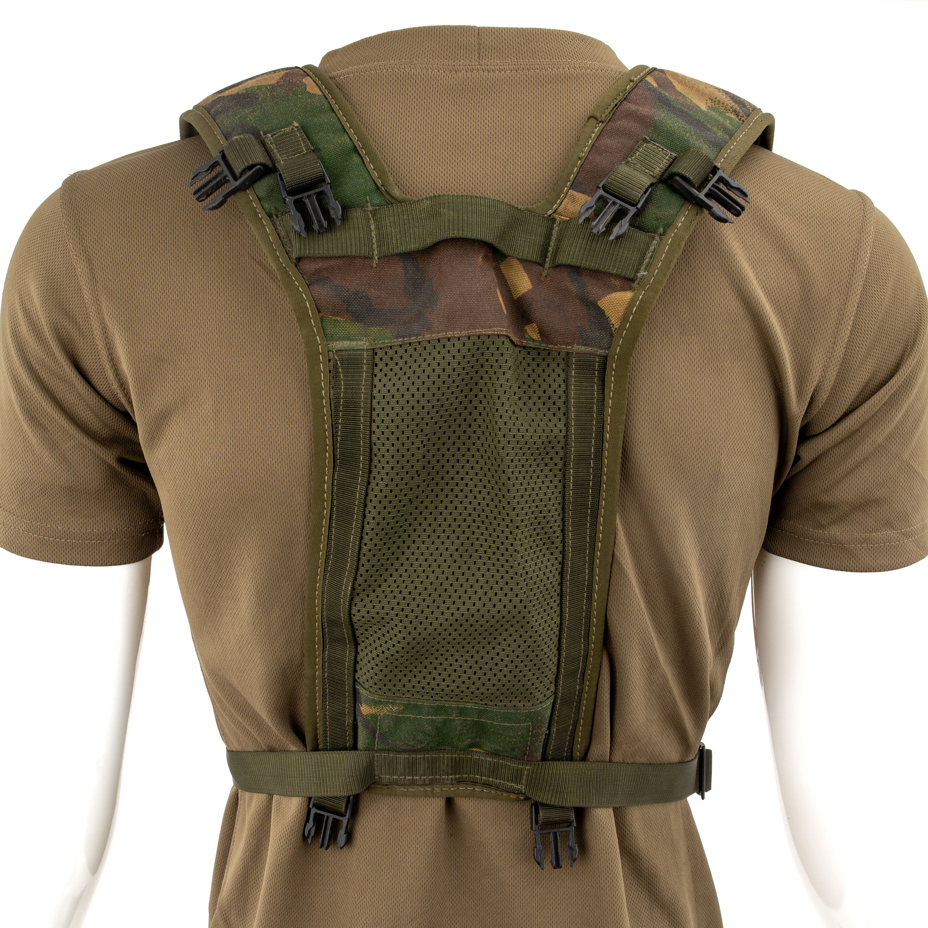 Buy British DPM Yoke Harness for USD 10.99 | Swisslink